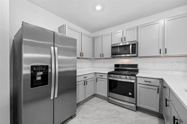 35630 KINSEY POINT, Zephyrhills, FL 33541
