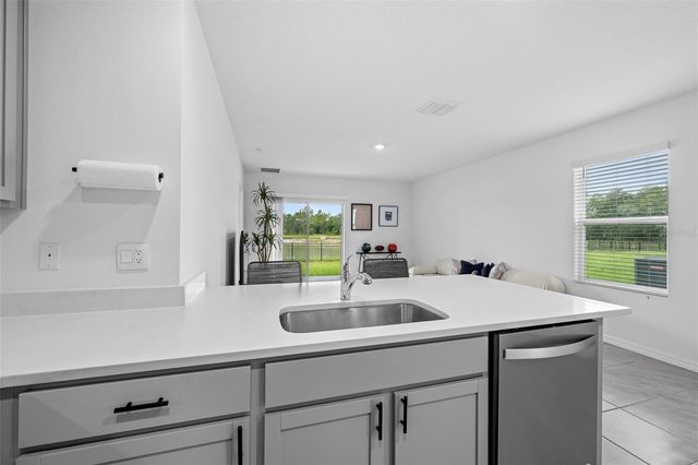 35630 KINSEY POINT, Zephyrhills, FL 33541