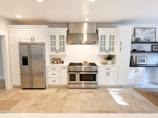 4573 Wolf Run Drive, Medford, OR 97504