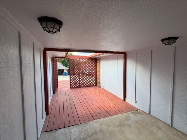 910 Village Green Drive, Rockwall, TX 75087