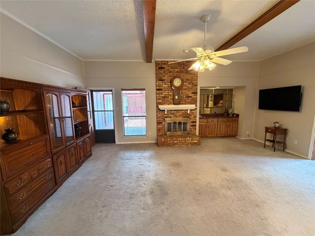 910 Village Green Drive, Rockwall, TX 75087