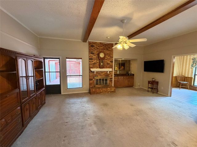 910 Village Green Drive, Rockwall, TX 75087