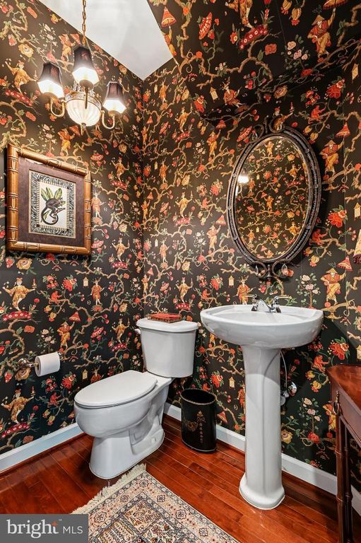 Image 21 of property listing at 449 PENWOOD DR, Edgewater, MD 21037