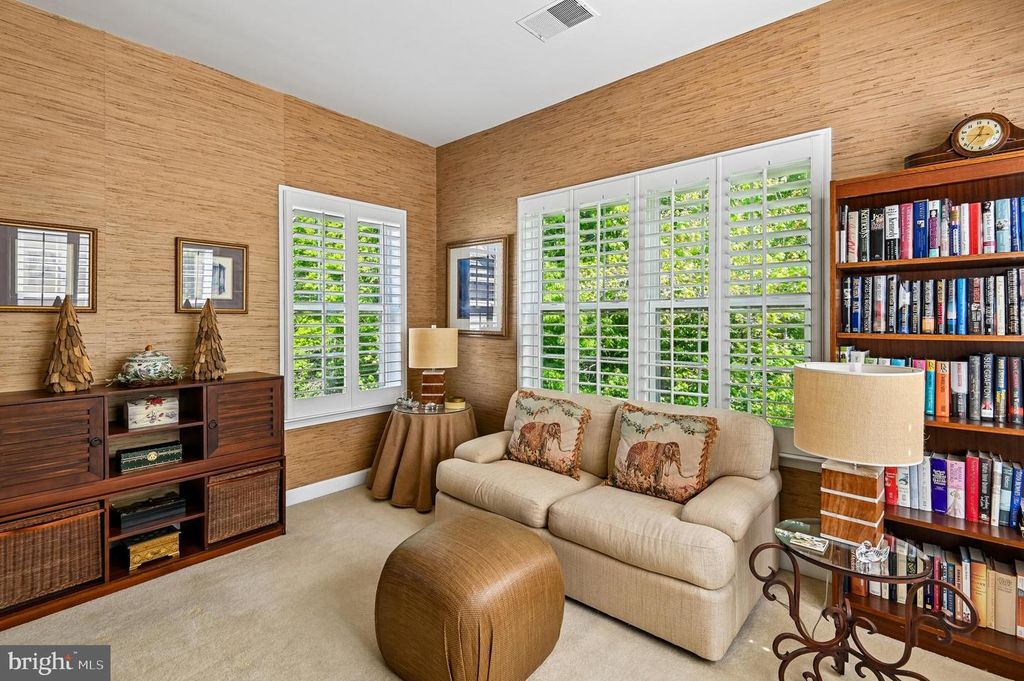 Image 29 of property listing at 449 PENWOOD DR, Edgewater, MD 21037