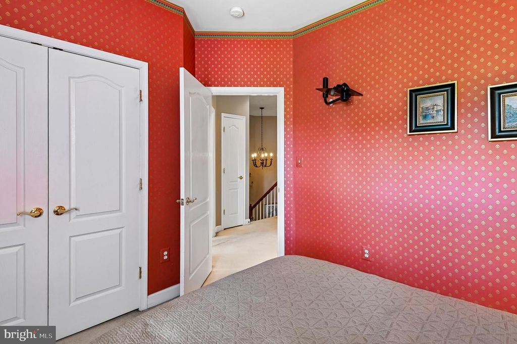 Image 36 of property listing at 449 PENWOOD DR, Edgewater, MD 21037