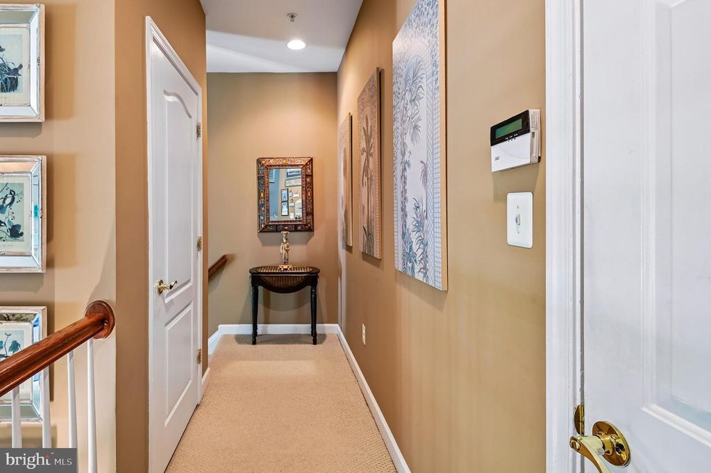 Image 40 of property listing at 449 PENWOOD DR, Edgewater, MD 21037
