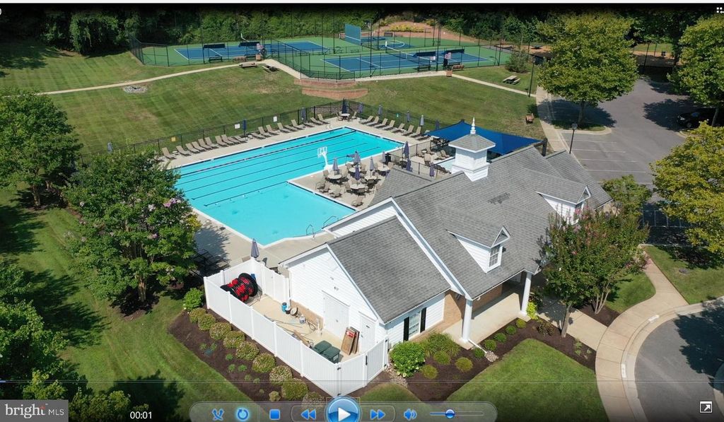 Image 49 of property listing at 449 PENWOOD DR, Edgewater, MD 21037