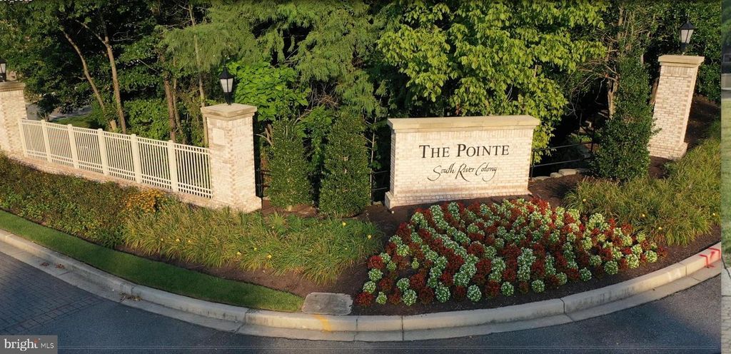 Image 51 of property listing at 449 PENWOOD DR, Edgewater, MD 21037