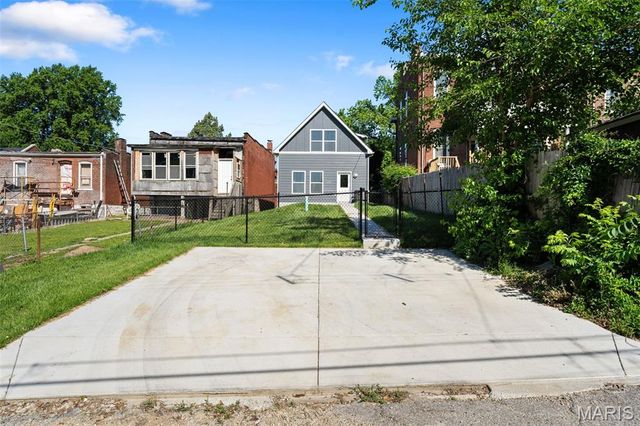 4418 Louisiana Avenue, St Louis, MO 63111