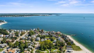 1176 Ocean Avenue, New London, CT 06320