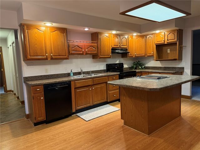 7925 Arlington Road, Brookville, OH 45309