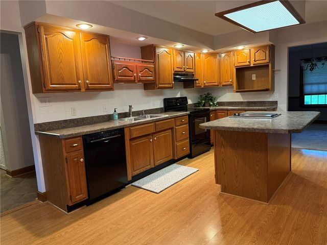 7925 Arlington Road, Brookville, OH 45309