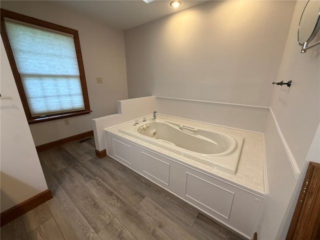 7925 Arlington Road, Brookville, OH 45309