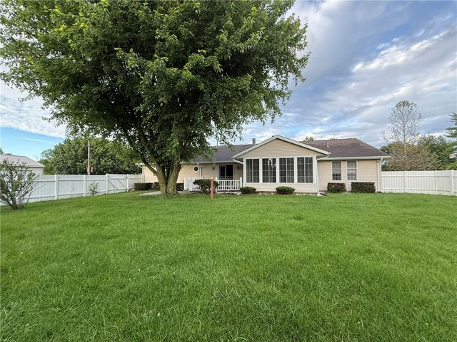 7925 Arlington Road, Brookville, OH 45309