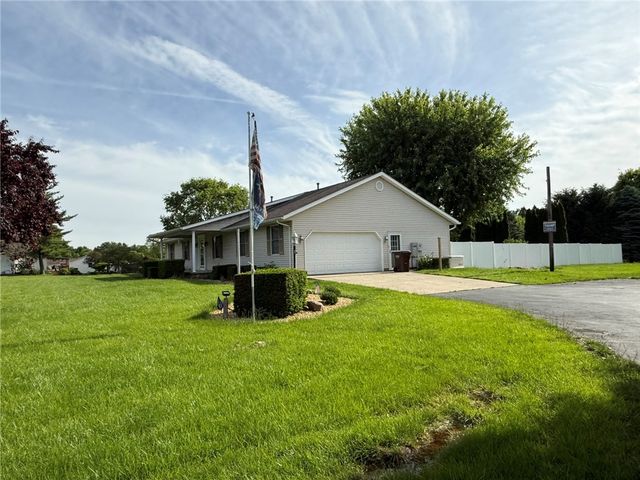 7925 Arlington Road, Brookville, OH 45309