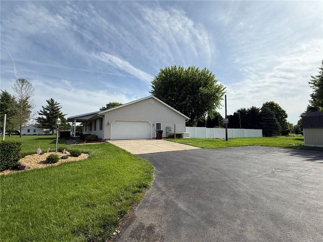 7925 Arlington Road, Brookville, OH 45309