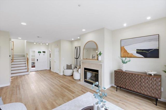 122 Farallon Drive, Belmont, CA 94002