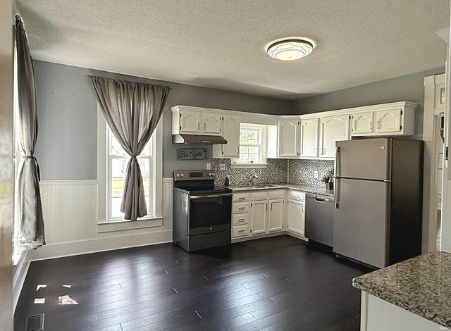 409 Butcher Boulevard, Loogootee, IN 47553