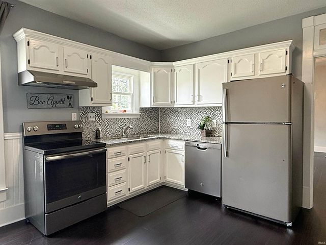 409 Butcher Boulevard, Loogootee, IN 47553