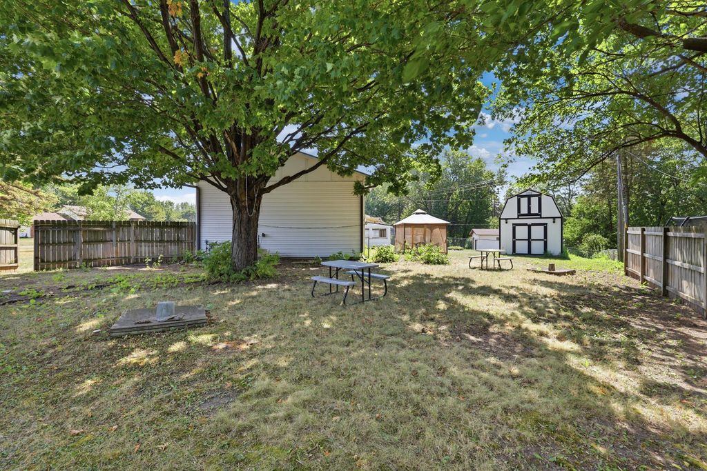 8026 Hynes Avenue S, Cottage Grove, MN 55016 — photo 3