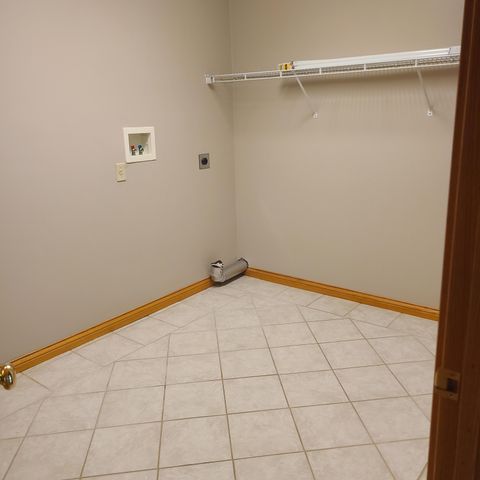 1710 Valley Drive, Fort Wright, KY 41017