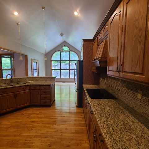 1710 Valley Drive, Fort Wright, KY 41017
