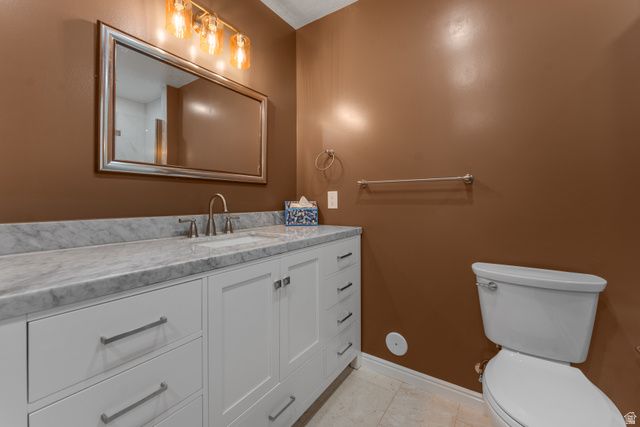 1447 E EDGECLIFF DR, Sandy, UT 84092