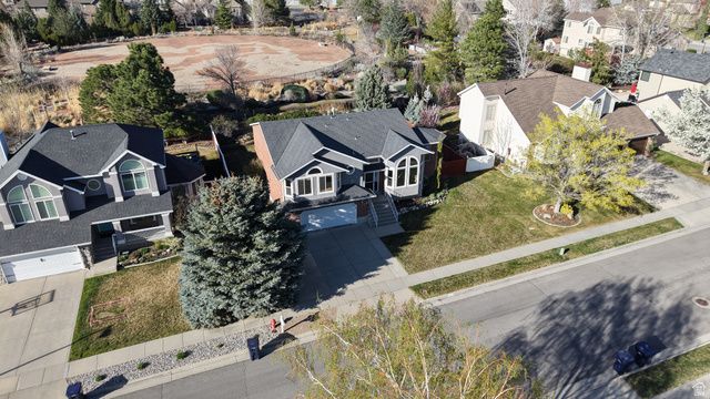 1447 E EDGECLIFF DR, Sandy, UT 84092