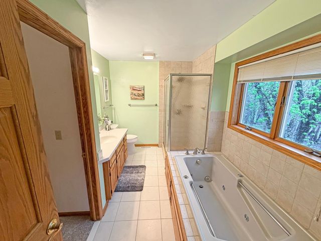 2455 Saint Croix Trail S, Afton, MN 55001