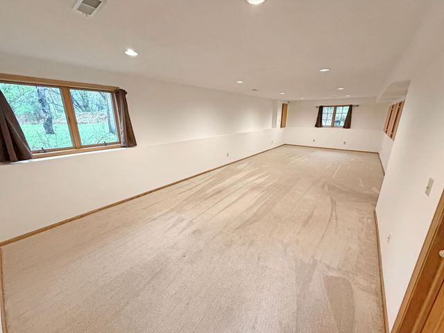 2455 Saint Croix Trail S, Afton, MN 55001