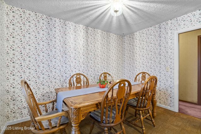 5307 Grant Line Rd, New Albany, IN 47150