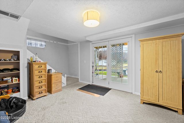 5307 Grant Line Rd, New Albany, IN 47150