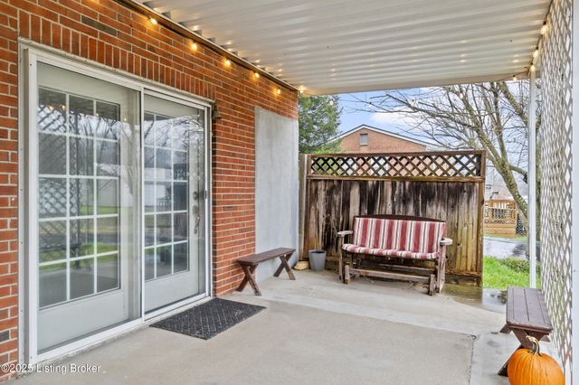 5307 Grant Line Rd, New Albany, IN 47150