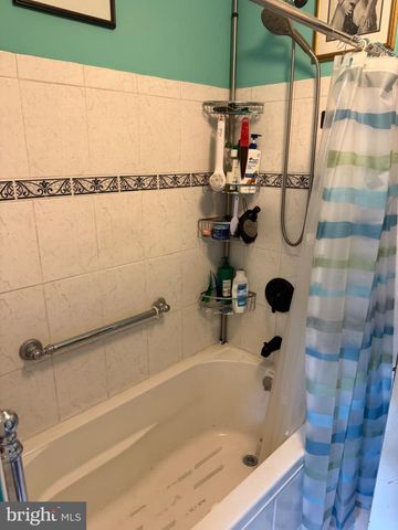 7910 OLD YORK RD, Elkins Park, PA 19027