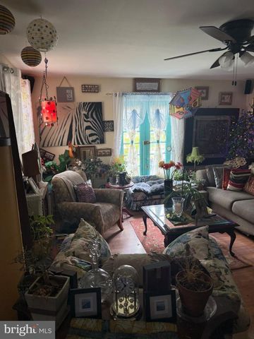 7910 OLD YORK RD, Elkins Park, PA 19027