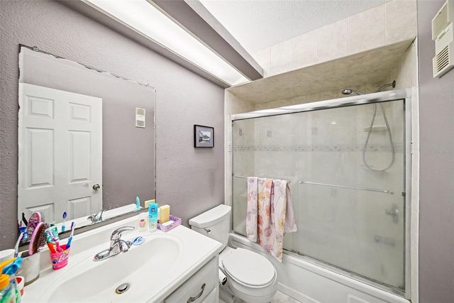 2700 NEBRASKA AVENUE 2-205, Palm Harbor, FL 34684