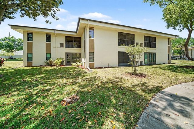 2700 NEBRASKA AVENUE 2-205, Palm Harbor, FL 34684