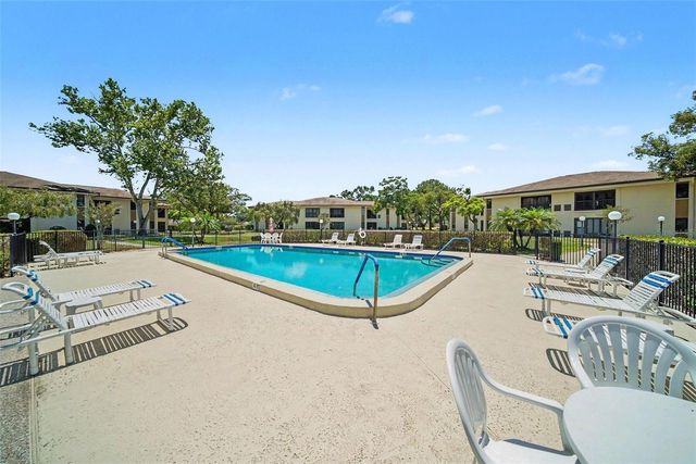 2700 NEBRASKA AVENUE 2-205, Palm Harbor, FL 34684