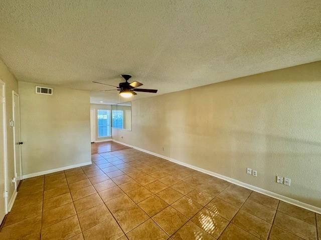 250 El Dorado Blvd Boulevard 302, Houston, TX 77598