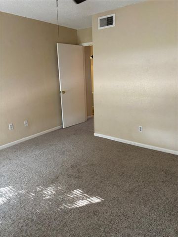 250 El Dorado Blvd Boulevard 302, Houston, TX 77598