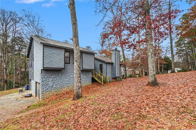 8608 Woodcreek Court, Douglasville, GA 30135