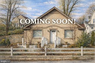 2022 S MONROE ST S, Arlington, VA 22204