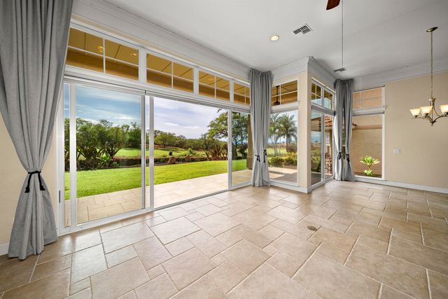 641 Hihimanu St, Kihei, HI 96753