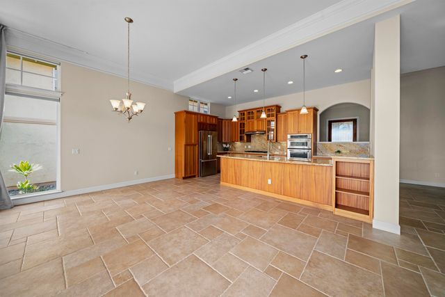 641 Hihimanu St, Kihei, HI 96753