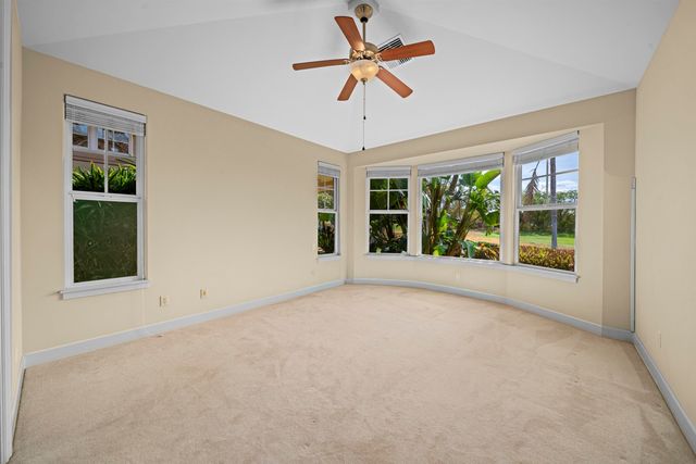 641 Hihimanu St, Kihei, HI 96753