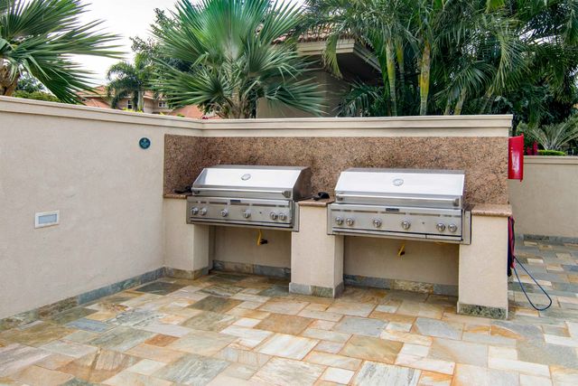 641 Hihimanu St, Kihei, HI 96753