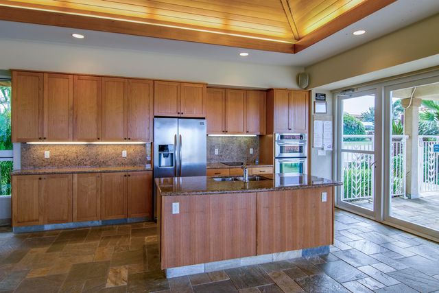 641 Hihimanu St, Kihei, HI 96753