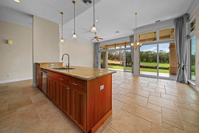 641 Hihimanu St, Kihei, HI 96753