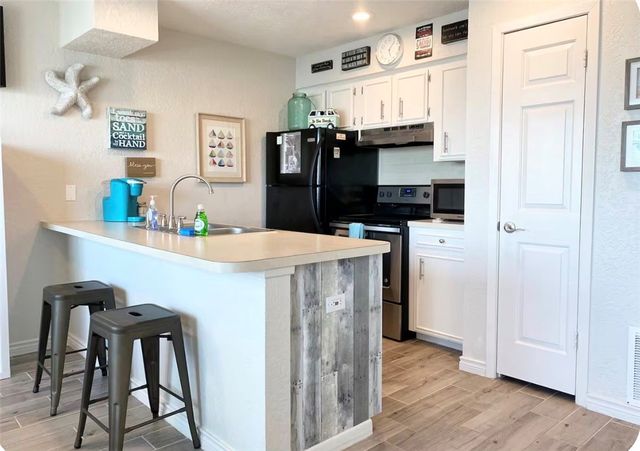 15209 Leeward Dr A2, Corpus Christi, TX 78418