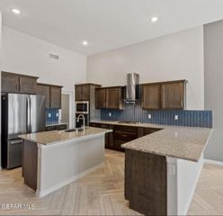 122 Loma Parda Street, Sunland Park, NM 88063